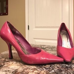 BCBG Pink pumps